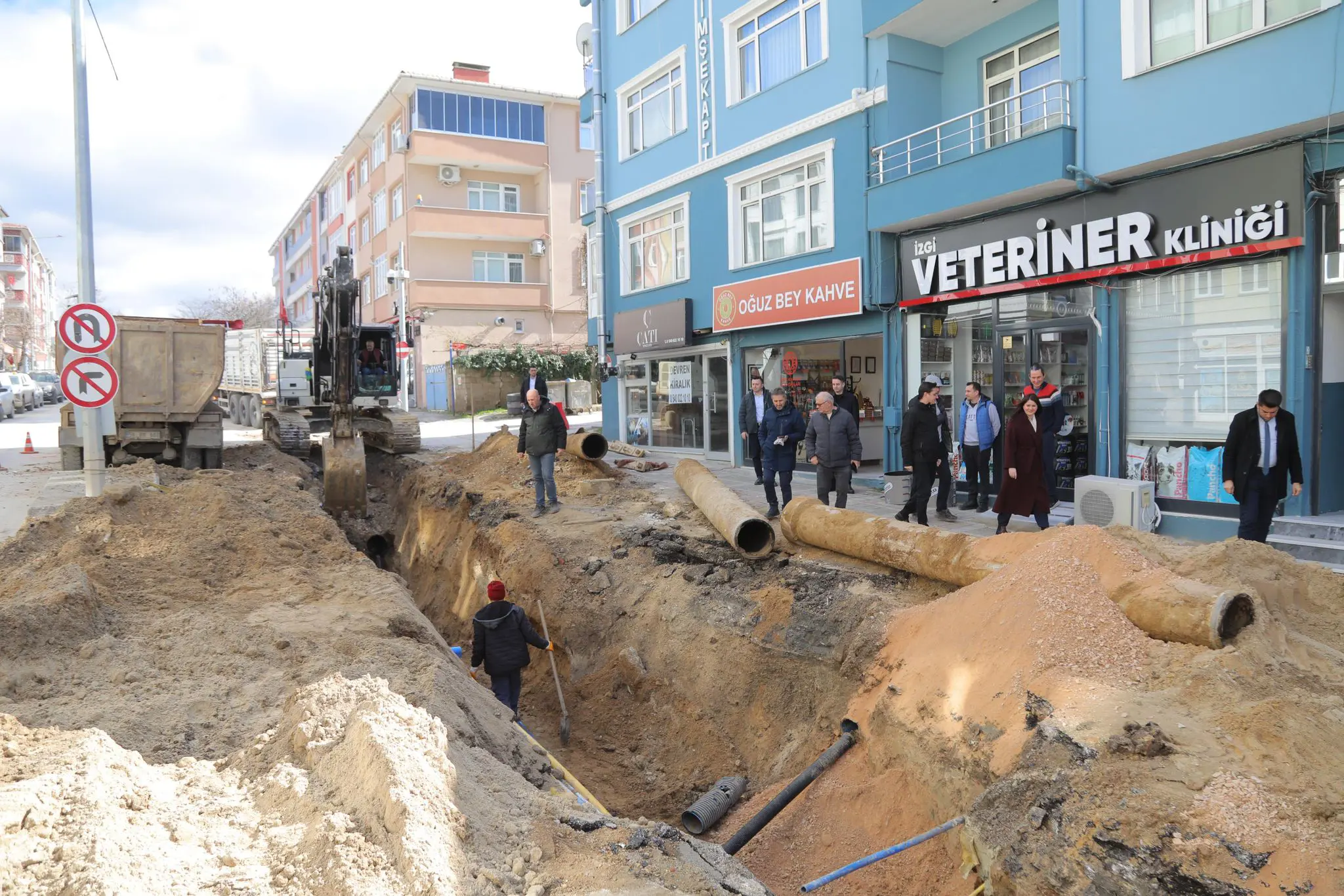 BAŞKAN GENCAN: “EDİRNE’NİN KRONİK SORUNLARINI ÇÖZMEKTE KARARLIYIZ” galeri görseli